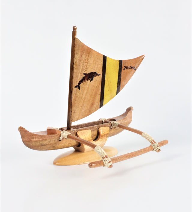 Wood Canoe With Stand Sail